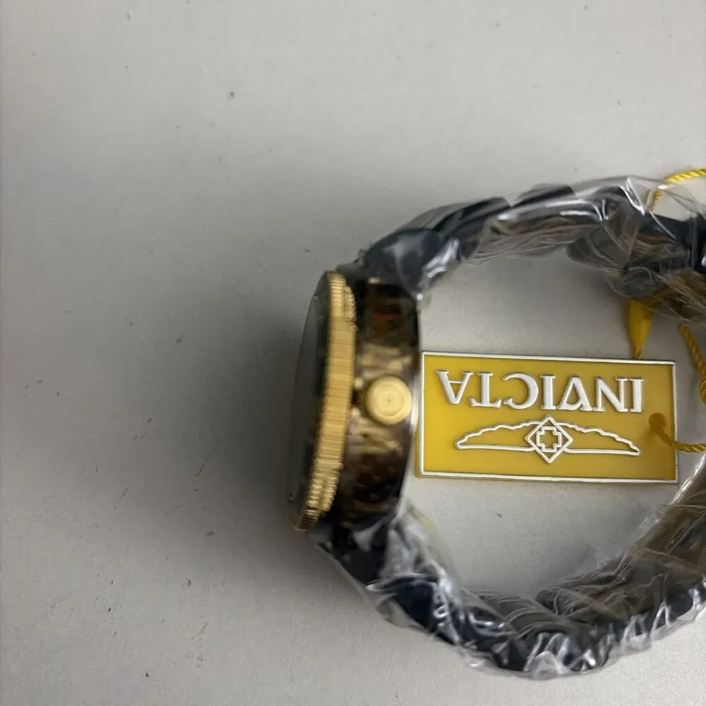 Invicta pro diver